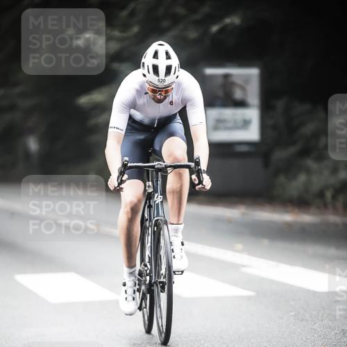 13.09.2026 - Stadtparktriathlon H.Heesch http://msf.ph/oto/10350335 13.09.2026 11:02:50 Radfahren 371, 403, 473, 513, 520, 546, 571, 637, 640, 672 meine-sportfotos.de
