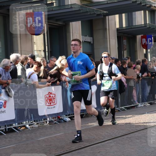 13.09.2026 - 21. swb-Marathon Bremen Strokosch-Dieckow http://msf.ph/oto/10350347 13.09.2026 13:31:42 Ziel 578, 846, 2310, 2934, 3205, 3278, 3946, 3989, 4030, 4566, 4797, 4979, 4998, 5158, 5325, 5363, 5628, 6116, 6354, 7182, 7242, 7526, 7790, 7818, 8048, 8247, 8610, 8970, 9016, 9188, 9394, 9640, 9785, 13231, 310, 922, 1600, 1627, 2602, 2707, 3115, 3152, 3239, 3244, 3343, 3392, 3579, 3858, 3859, 3989, 4164, 4258, 4273, 4692, 4889, 5363, 5426, 5899, 6039, 6062, 6100, 6193, 6213, 6581, 6602, 7032, 7260, 7608, 7941, 8042, 8205 meine-sportfotos.de