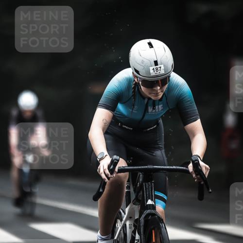 13.09.2026 - Stadtparktriathlon H.Heesch http://msf.ph/oto/10350361 13.09.2026 09:18:41 Radfahren 59, 86, 131, 185, 187 meine-sportfotos.de