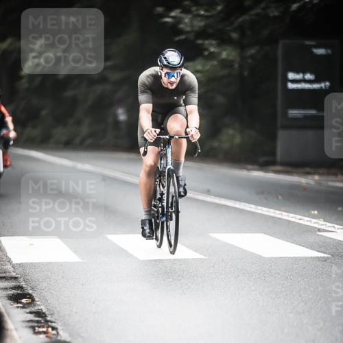 13.09.2026 - Stadtparktriathlon H.Heesch http://msf.ph/oto/10350388 13.09.2026 11:03:00 Radfahren 571, 640, 666, 708 meine-sportfotos.de