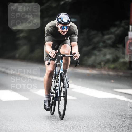 13.09.2026 - Stadtparktriathlon H.Heesch http://msf.ph/oto/10350408 13.09.2026 11:03:00 Radfahren 571, 640, 666, 708 meine-sportfotos.de