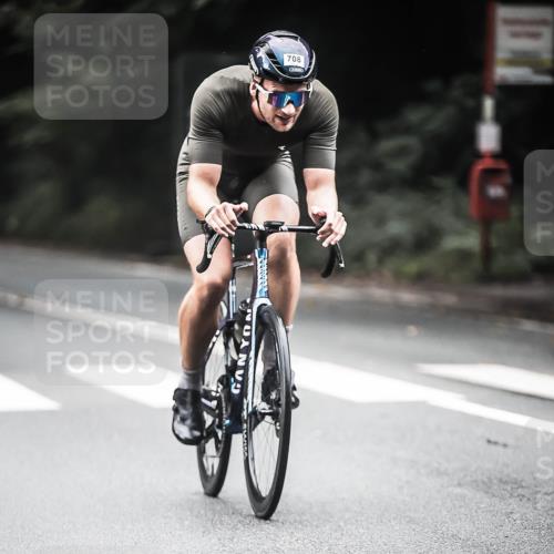 13.09.2026 - Stadtparktriathlon H.Heesch http://msf.ph/oto/10350412 13.09.2026 11:03:01 Radfahren 571, 640, 666, 708 meine-sportfotos.de