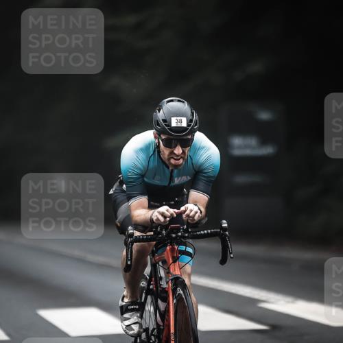 13.09.2026 - Stadtparktriathlon H.Heesch http://msf.ph/oto/10350460 13.09.2026 09:18:58 Radfahren 38, 144, 181 meine-sportfotos.de