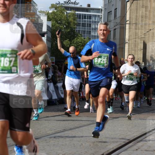 13.09.2026 - 21. swb-Marathon Bremen Strokosch-Dieckow http://msf.ph/oto/10350471 13.09.2026 13:32:58 Ziel 1437, 1687, 2292, 2293, 2611, 2992, 3354, 3429, 3878, 3895, 4263, 4323, 4380, 4862, 5009, 5398, 5581, 5657, 6583, 6593, 6718, 6760, 7016, 7173, 7466, 7758, 7990, 8344, 8367, 8506, 8957, 9040, 9175, 2393, 2440, 2818, 2959, 3404, 3710, 4260, 4408, 4659, 5191, 5324, 5395, 5410, 5706, 5749, 5981, 7788, 7830, 8061, 9269, 9292, 9829, 13019, 13028, 13039, 13092, 13093, 13101, 13146 meine-sportfotos.de