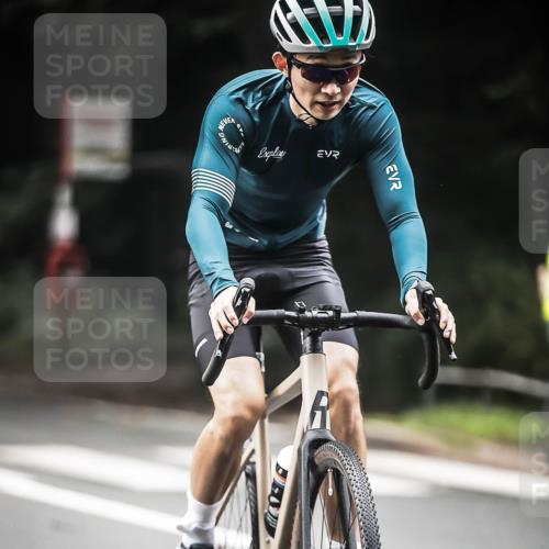 13.09.2026 - Stadtparktriathlon H.Heesch http://msf.ph/oto/10350487 13.09.2026 11:03:11 Radfahren 519 meine-sportfotos.de