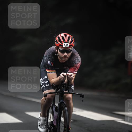 13.09.2026 - Stadtparktriathlon H.Heesch http://msf.ph/oto/10350492 13.09.2026 09:19:03 Radfahren 38, 144 meine-sportfotos.de