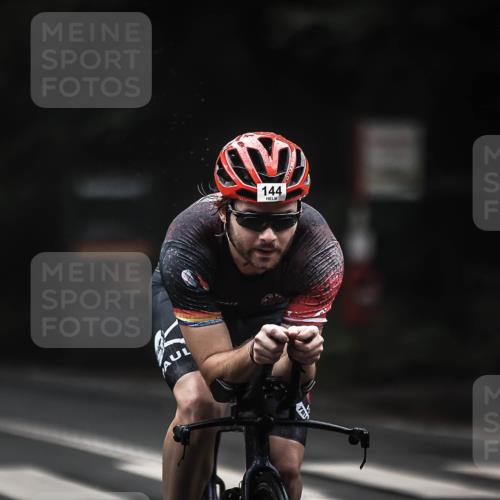 13.09.2026 - Stadtparktriathlon H.Heesch http://msf.ph/oto/10350498 13.09.2026 09:19:04 Radfahren 38, 144 meine-sportfotos.de