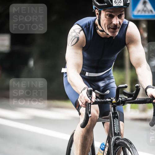 13.09.2026 - Stadtparktriathlon H.Heesch http://msf.ph/oto/10350515 13.09.2026 11:03:22 Radfahren 679, 1799 meine-sportfotos.de