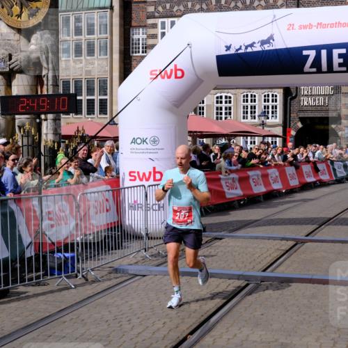 13.09.2026 - 21. swb-Marathon Bremen Tim E. http://msf.ph/oto/10350544 13.09.2026 12:20:00 Ziel  meine-sportfotos.de