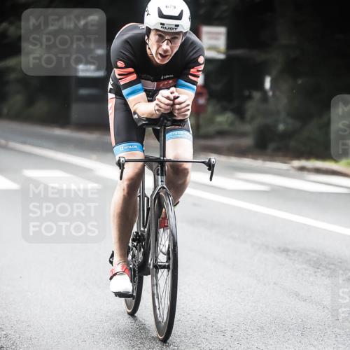 13.09.2026 - Stadtparktriathlon H.Heesch http://msf.ph/oto/10350548 13.09.2026 11:03:26 Radfahren 679, 1799 meine-sportfotos.de
