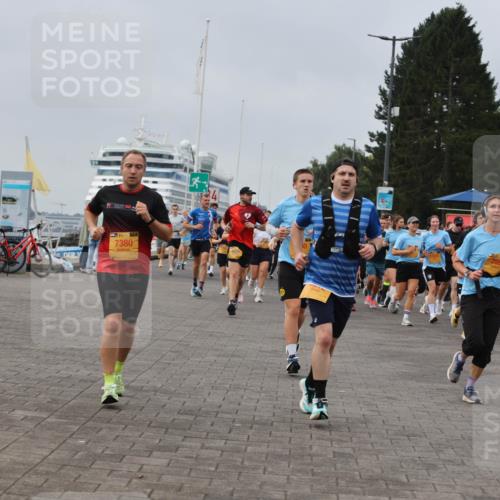 13.09.2026 - Kiel Lauf Andreas Tolksdorf http://msf.ph/oto/10350549 13.09.2026 09:55:31 Kiellinie 7380, 289 meine-sportfotos.de