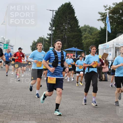 13.09.2026 - Kiel Lauf Andreas Tolksdorf http://msf.ph/oto/10350562 13.09.2026 09:55:31 Kiellinie 7380, 7200, 6012 meine-sportfotos.de