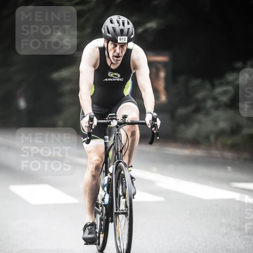 13.09.2026 - Stadtparktriathlon H.Heesch http://msf.ph/oto/10350576 13.09.2026 11:03:35 Radfahren 445, 540, 612, 683 meine-sportfotos.de