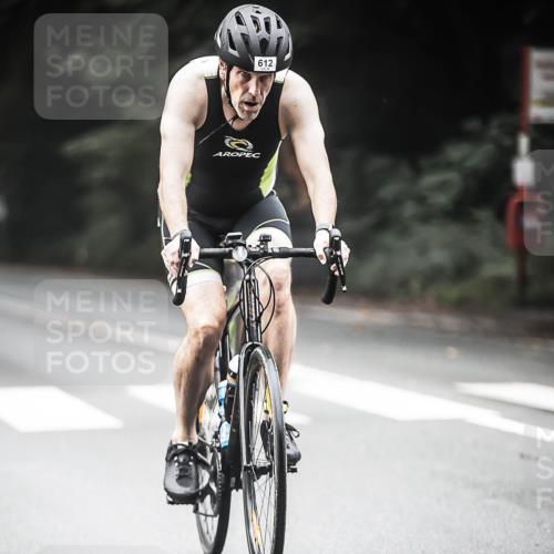 13.09.2026 - Stadtparktriathlon H.Heesch http://msf.ph/oto/10350582 13.09.2026 11:03:35 Radfahren 445, 540, 612, 683 meine-sportfotos.de