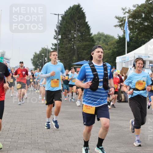 13.09.2026 - Kiel Lauf Andreas Tolksdorf http://msf.ph/oto/10350589 13.09.2026 09:55:32 Kiellinie 1, 38, 7380, 7200, 38, 289, 4801 meine-sportfotos.de