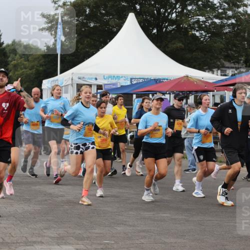 13.09.2026 - Kiel Lauf Andreas Tolksdorf http://msf.ph/oto/10350663 13.09.2026 09:55:35 Kiellinie 6511, 6650, 8892, 7658, 8290, 11021, 38, 7235 meine-sportfotos.de