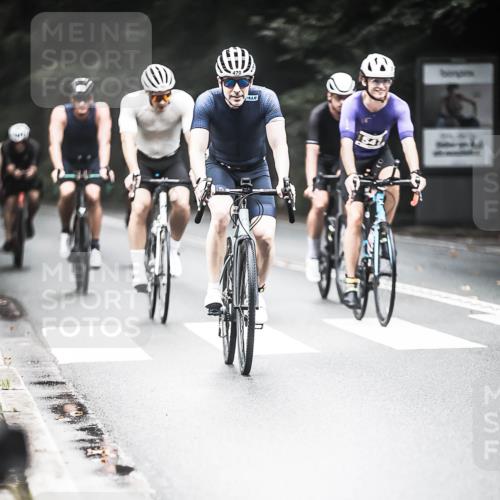 13.09.2026 - Stadtparktriathlon H.Heesch http://msf.ph/oto/10350672 13.09.2026 11:03:46 Radfahren 445, 470, 480, 493, 498, 547, 653, 685, 690, 694 meine-sportfotos.de