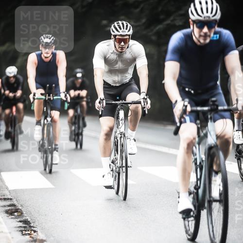 13.09.2026 - Stadtparktriathlon H.Heesch http://msf.ph/oto/10350694 13.09.2026 11:03:47 Radfahren 445, 470, 480, 493, 498, 547, 653, 685, 690, 694 meine-sportfotos.de