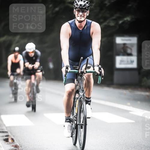 13.09.2026 - Stadtparktriathlon H.Heesch http://msf.ph/oto/10350723 13.09.2026 11:03:48 Radfahren 470, 480, 493, 498, 547, 653, 685, 690, 694 meine-sportfotos.de
