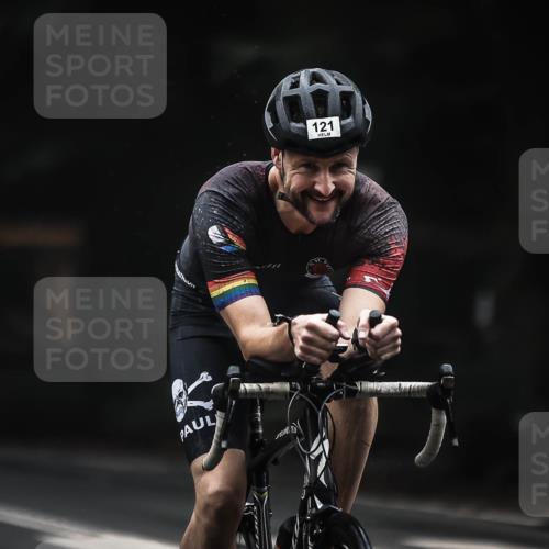 13.09.2026 - Stadtparktriathlon H.Heesch http://msf.ph/oto/10350741 13.09.2026 09:20:05 Radfahren 102, 121 meine-sportfotos.de