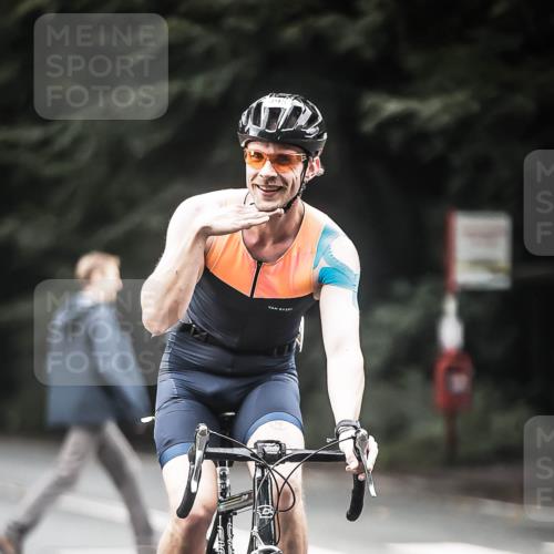 13.09.2026 - Stadtparktriathlon H.Heesch http://msf.ph/oto/10350780 13.09.2026 11:03:51 Radfahren 470, 480, 493, 498, 547, 653, 685, 694 meine-sportfotos.de