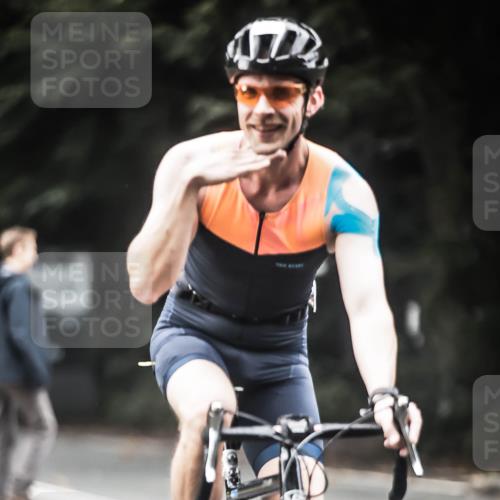 13.09.2026 - Stadtparktriathlon H.Heesch http://msf.ph/oto/10350790 13.09.2026 11:03:52 Radfahren 470, 480, 493, 498, 547, 653, 685, 694 meine-sportfotos.de