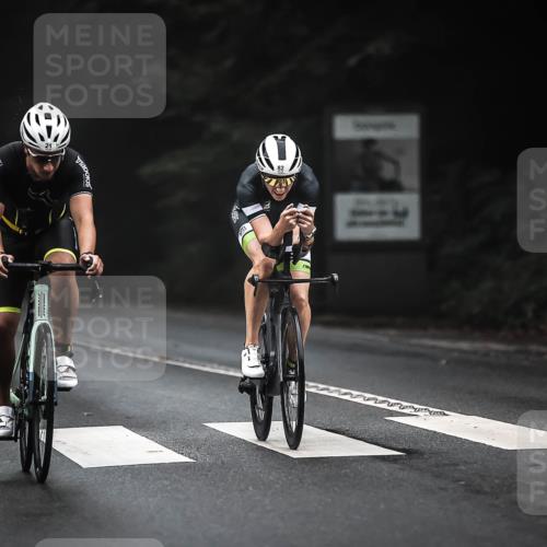 13.09.2026 - Stadtparktriathlon H.Heesch http://msf.ph/oto/10350794 13.09.2026 09:20:17 Radfahren 21, 82, 110 meine-sportfotos.de