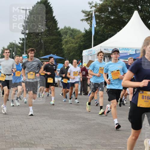 13.09.2026 - Kiel Lauf Andreas Tolksdorf http://msf.ph/oto/10350806 13.09.2026 09:55:39 Kiellinie 2864, 4300, 1599, 12471, 3924, 9201, 11374, 4, 35, 8168 meine-sportfotos.de