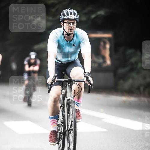 13.09.2026 - Stadtparktriathlon H.Heesch http://msf.ph/oto/10350812 13.09.2026 11:04:00 Radfahren 466, 506, 536, 643, 688 meine-sportfotos.de