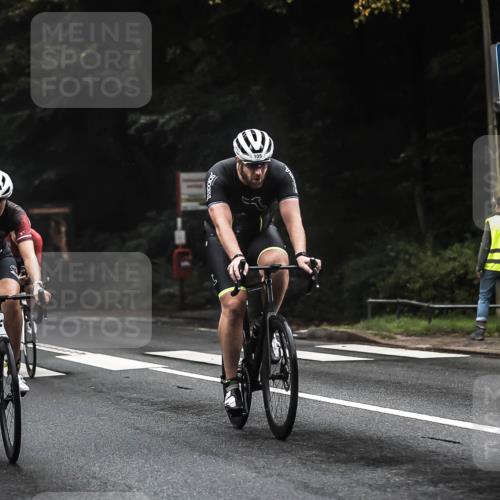 13.09.2026 - Stadtparktriathlon H.Heesch http://msf.ph/oto/10350862 13.09.2026 09:20:33 Radfahren 88, 92, 105, 112, 115, 129, 130, 141, 153 meine-sportfotos.de