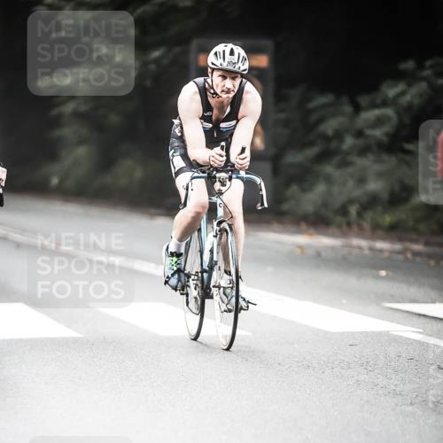 13.09.2026 - Stadtparktriathlon H.Heesch http://msf.ph/oto/10350876 13.09.2026 11:04:05 Radfahren 466, 506, 536, 539, 643, 688 meine-sportfotos.de