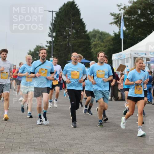 13.09.2026 - Kiel Lauf Andreas Tolksdorf http://msf.ph/oto/10350884 13.09.2026 09:55:41 Kiellinie 757, 9459, 11885, 28 meine-sportfotos.de