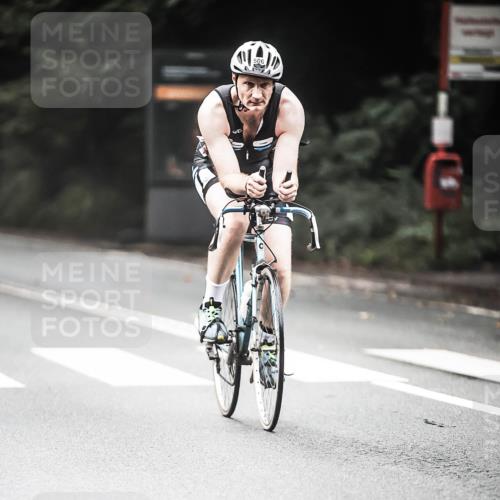 13.09.2026 - Stadtparktriathlon H.Heesch http://msf.ph/oto/10350886 13.09.2026 11:04:05 Radfahren 466, 506, 536, 539, 643, 688 meine-sportfotos.de