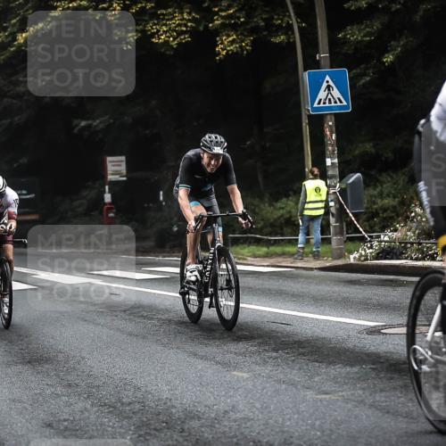 13.09.2026 - Stadtparktriathlon H.Heesch http://msf.ph/oto/10350899 13.09.2026 09:20:35 Radfahren 88, 92, 105, 112, 115, 129, 130, 153 meine-sportfotos.de