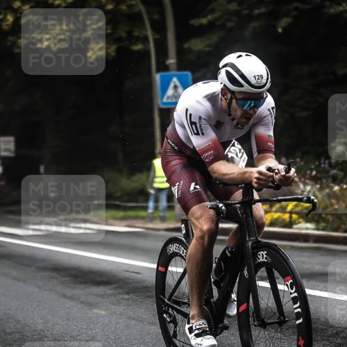 13.09.2026 - Stadtparktriathlon H.Heesch http://msf.ph/oto/10350920 13.09.2026 09:20:36 Radfahren 88, 92, 105, 112, 115, 129, 130, 153 meine-sportfotos.de