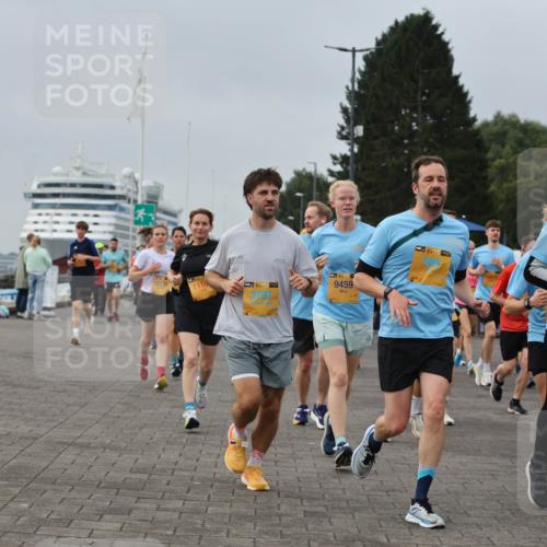 13.09.2026 - Kiel Lauf Andreas Tolksdorf http://msf.ph/oto/10350934 13.09.2026 09:55:42 Kiellinie 138, 757, 580, 9459, 38, 12131, 4320 meine-sportfotos.de
