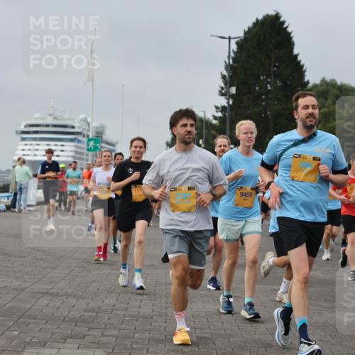 13.09.2026 - Kiel Lauf Andreas Tolksdorf http://msf.ph/oto/10350950 13.09.2026 09:55:42 Kiellinie 12131, 111, 9459, 38, 38, 757 meine-sportfotos.de