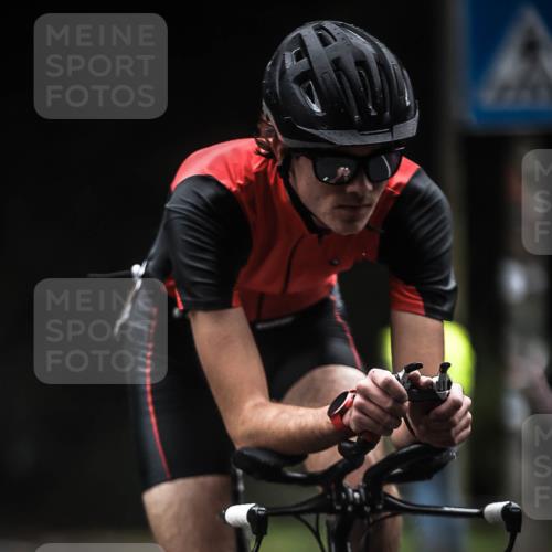 13.09.2026 - Stadtparktriathlon H.Heesch http://msf.ph/oto/10350958 13.09.2026 09:20:44 Radfahren 99, 115, 138 meine-sportfotos.de