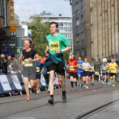 13.09.2026 - 21. swb-Marathon Bremen Strokosch-Dieckow http://msf.ph/oto/10350968 13.09.2026 10:54:42 Ziel 10067, 10146, 10359, 10410, 10503, 10577, 10631, 10749, 10765, 10837, 10884, 10996, 11039, 11099, 11118, 11361, 11476, 11593, 11843, 11989, 12265, 12328, 12467, 10589, 10646, 10901, 11040, 11569, 11889, 12313, 12800, 13592 meine-sportfotos.de