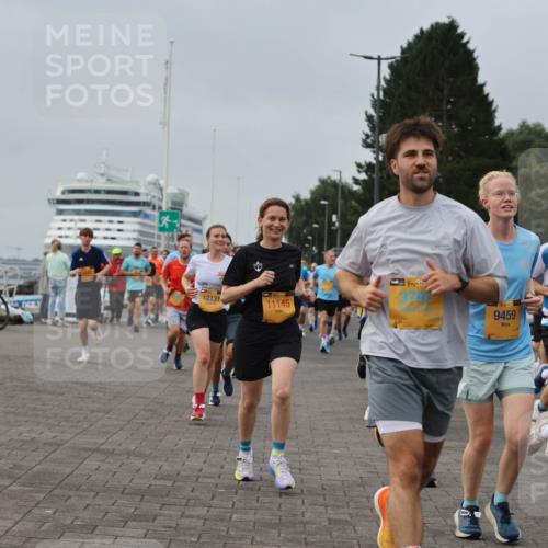 13.09.2026 - Kiel Lauf Andreas Tolksdorf http://msf.ph/oto/10350974 13.09.2026 09:55:43 Kiellinie 2, 12131, 11145, 35, 38, 9459, 113 meine-sportfotos.de