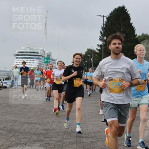 13.09.2026 - Kiel Lauf Andreas Tolksdorf http://msf.ph/oto/10350981 13.09.2026 09:55:43 Kiellinie 12131, 11145, 38, 3797, 138, 459 meine-sportfotos.de