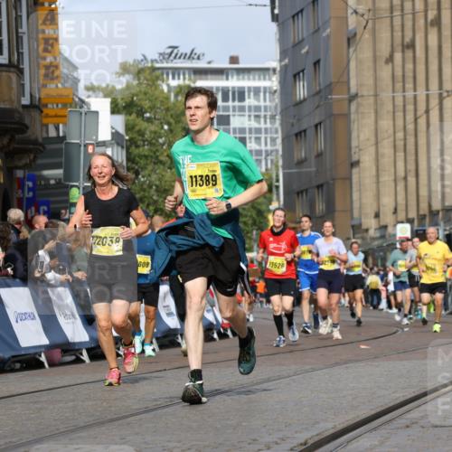13.09.2026 - 21. swb-Marathon Bremen Strokosch-Dieckow http://msf.ph/oto/10350993 13.09.2026 10:54:42 Ziel 10067, 10146, 10359, 10410, 10503, 10577, 10631, 10749, 10765, 10837, 10884, 10996, 11039, 11099, 11118, 11361, 11476, 11593, 11843, 11989, 12265, 12328, 12467, 10589, 10646, 10901, 11040, 11569, 11889, 12313, 12800, 13592 meine-sportfotos.de