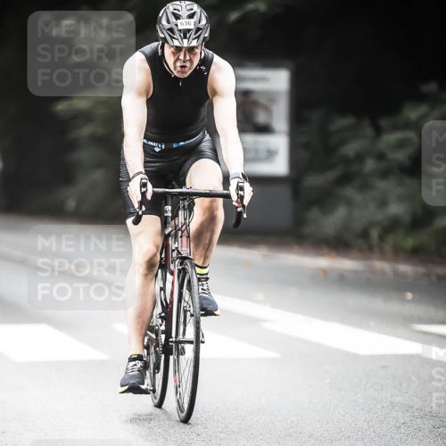13.09.2026 - Stadtparktriathlon H.Heesch http://msf.ph/oto/10351001 13.09.2026 11:04:18 Radfahren 408, 636 meine-sportfotos.de