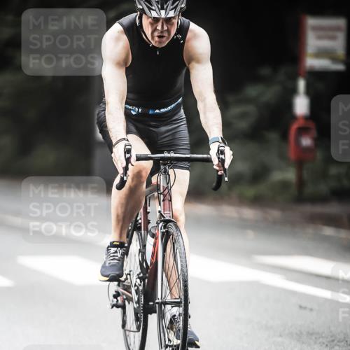 13.09.2026 - Stadtparktriathlon H.Heesch http://msf.ph/oto/10351018 13.09.2026 11:04:18 Radfahren 408, 636 meine-sportfotos.de