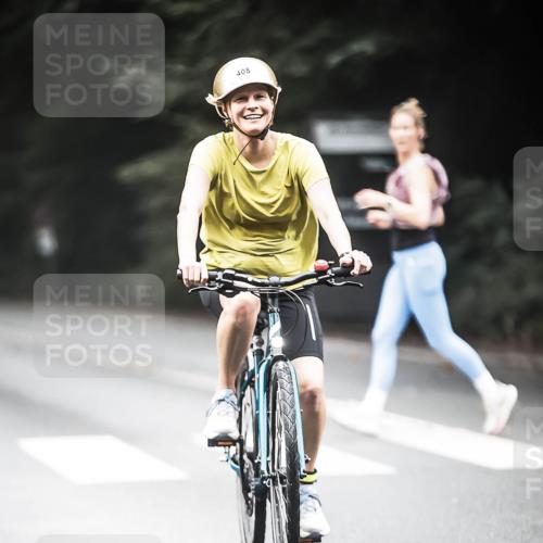 13.09.2026 - Stadtparktriathlon H.Heesch http://msf.ph/oto/10351026 13.09.2026 11:04:20 Radfahren 408, 636 meine-sportfotos.de