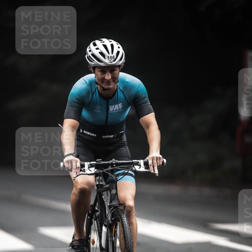 13.09.2026 - Stadtparktriathlon H.Heesch http://msf.ph/oto/10351028 13.09.2026 09:20:52 Radfahren 133, 138, 186 meine-sportfotos.de