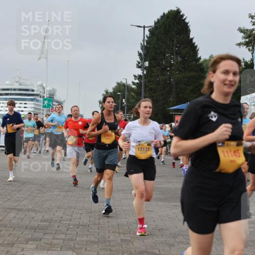 13.09.2026 - Kiel Lauf Andreas Tolksdorf http://msf.ph/oto/10351032 13.09.2026 09:55:45 Kiellinie 7466, 12131, 11145 meine-sportfotos.de