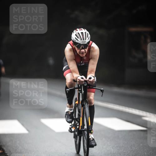 13.09.2026 - Stadtparktriathlon H.Heesch http://msf.ph/oto/10351036 13.09.2026 09:20:57 Radfahren 108, 133, 186 meine-sportfotos.de