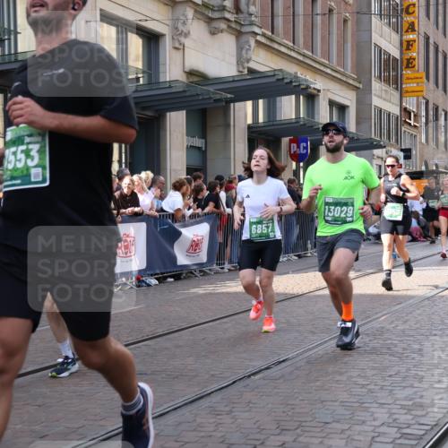 13.09.2026 - 21. swb-Marathon Bremen Strokosch-Dieckow http://msf.ph/oto/10351072 13.09.2026 13:32:00 Ziel 287, 1369, 2292, 2293, 2310, 2910, 3402, 3429, 3441, 3650, 3922, 4057, 4263, 4380, 4471, 4566, 4655, 4835, 5281, 5628, 6258, 6475, 6518, 6593, 6781, 6857, 6875, 6900, 7150, 7173, 7182, 7553, 7572, 7818, 8632, 9040, 9151, 9198, 9283, 9394, 9719, 9779, 13029, 13182, 13208, 13244, 310, 578, 846, 2934, 3115, 3205, 3239, 3244, 3278, 3858, 3946, 3989, 4030, 4164, 4797, 4979, 4998, 5158, 5325, 5363, 5899, 6062, 6100, 6116, 6193, 6213, 6354, 6602, 7242, 7260, 7526, 7608, 7941 meine-sportfotos.de