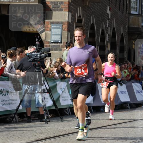13.09.2026 - 21. swb-Marathon Bremen Strokosch-Dieckow http://msf.ph/oto/10351074 13.09.2026 13:29:31 Ziel 303, 394, 565, 596, 651, 687, 745, 1274, 1545, 1823, 2023, 2070, 2867, 3258, 3796, 3846, 3912, 3938, 4590, 5036, 5225, 6030, 7149, 7361, 7860, 8066, 8099, 8277, 8338, 8675, 9249, 9661, 9889, 10128, 124, 716, 1073, 1243, 1581, 2289, 3030, 4576, 6006, 6384, 6725, 6930, 7079, 7384, 7884, 8481, 8594, 9534, 9747, 9770, 10013, 13031 meine-sportfotos.de